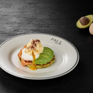 Zucchini hashbrown with salmon