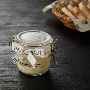 Butter with truffle (140 g)